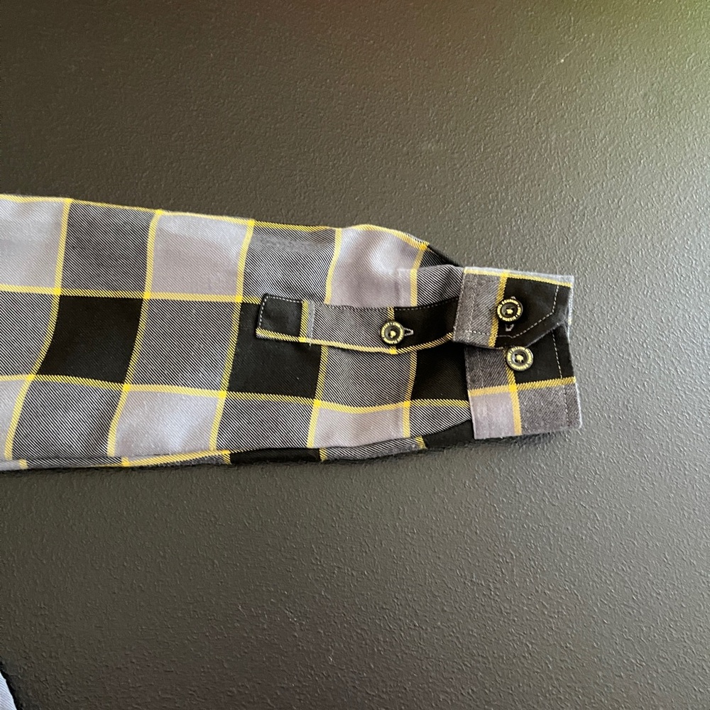 Dixxon Flannel Company The Bolt Gray Black Yellow Plaid Women’s Button Up Shirt - Picture 5 of 6